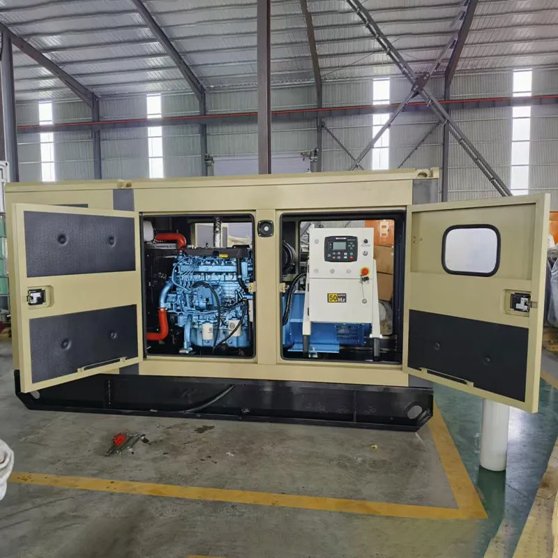 Конструкция шумоизолирующего кожуха включает внутренний высокоэффективный материал, обеспечивающий шумоподавление и рассеивание тепла